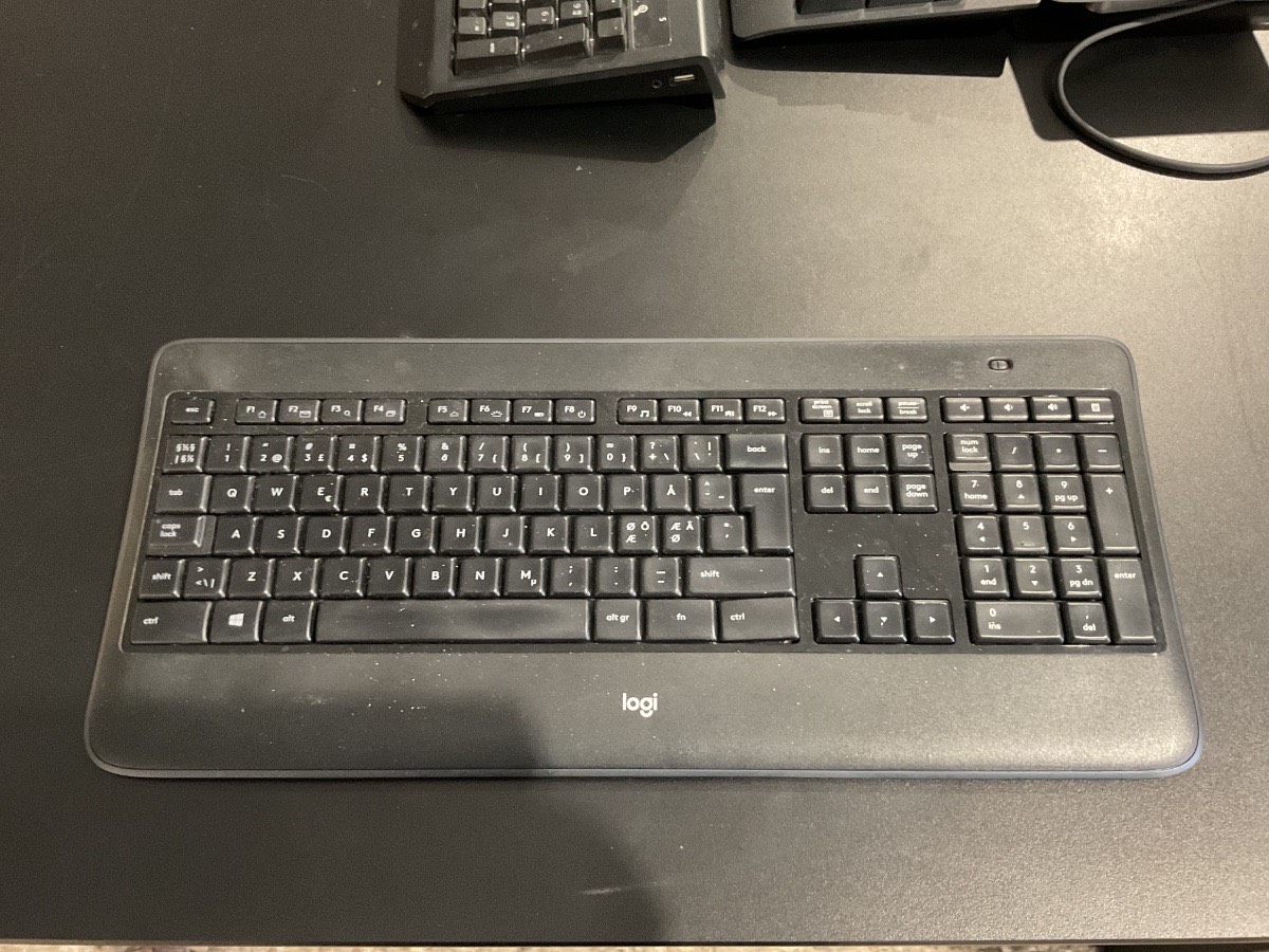 Logitech Tastertur