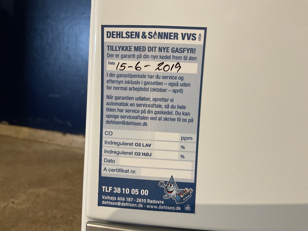 Vaillant Gasfyr + Vaillant Vandbeholder 60 Liter - Billede 2