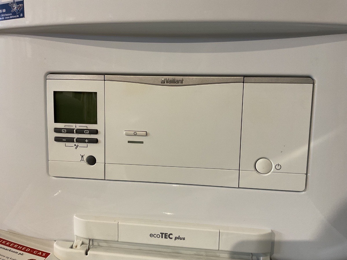 Vaillant Gasfyr + Vaillant Vandbeholder 60 Liter - Billede 4